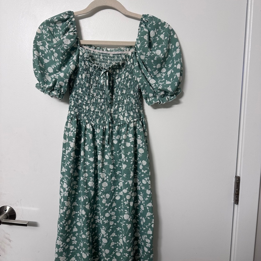 Green Floral Puff Sleeve Dress